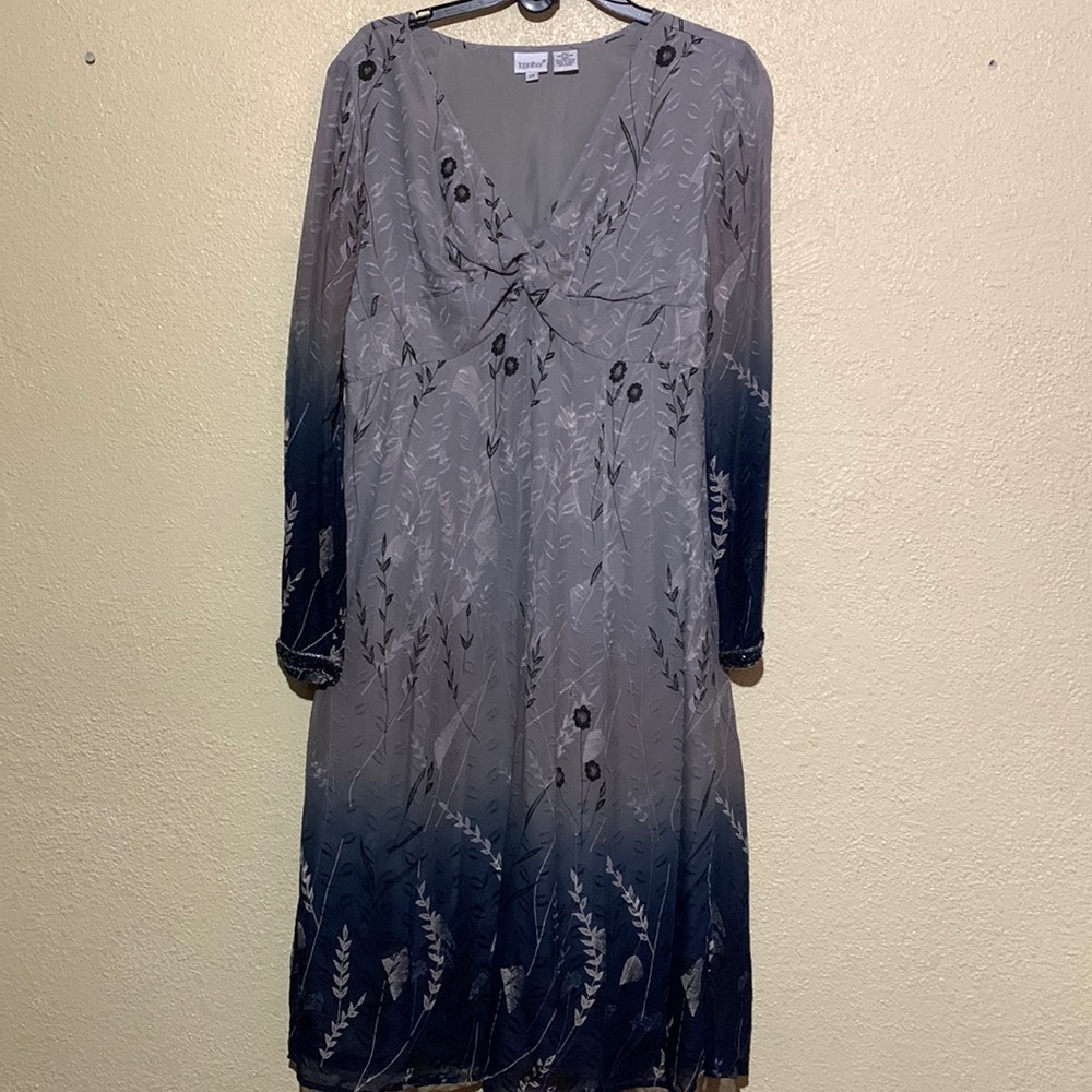 Together Dress Size 14 Gray Navy Blue Beaded Embroidered Floral Rayon